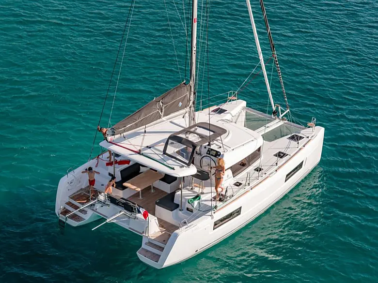 Lagoon 40